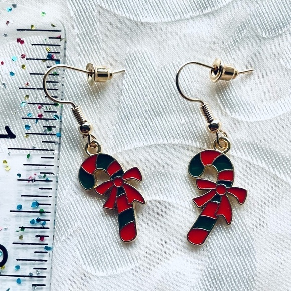 NWT Lot of 2 Festive Drop Earrings – Perfect for Holiday Christmas Celebrations - Picture 10 of 14